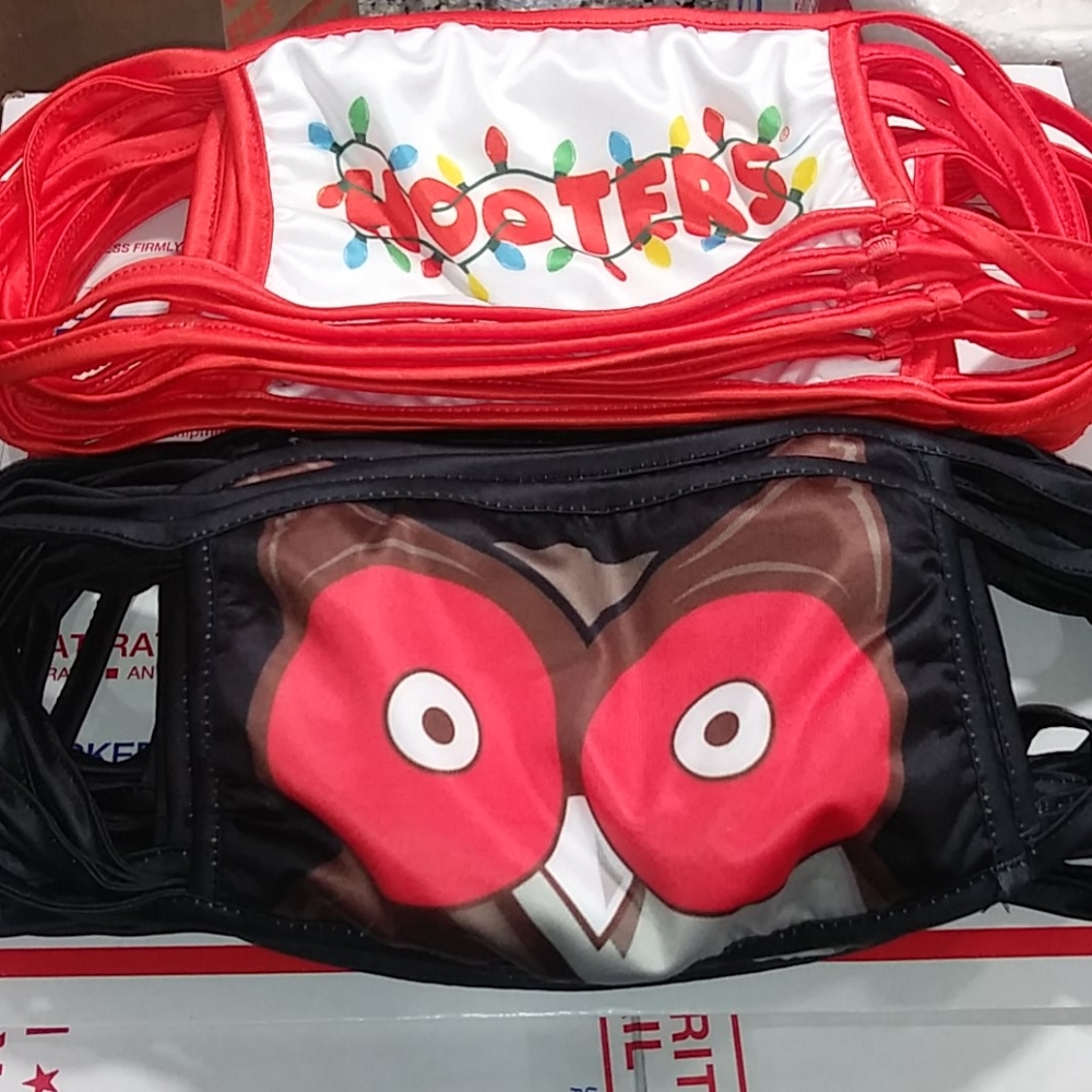 Hooters Mask 3pk